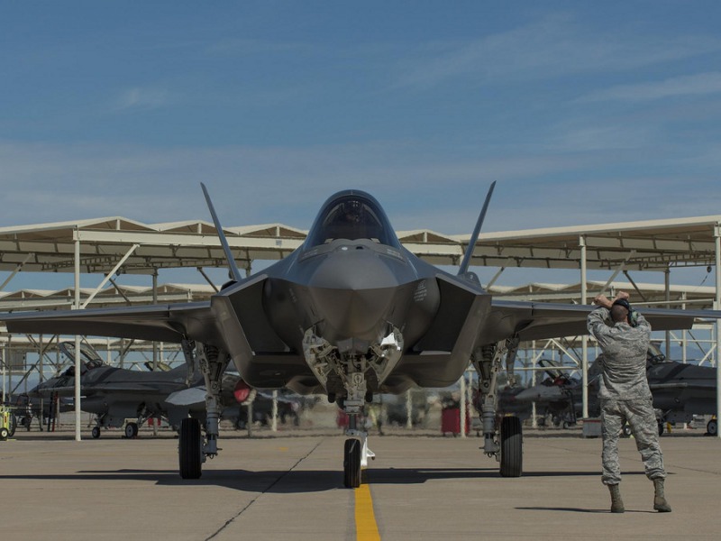 A Lockheed Martin átadta a 200. F-35-öst