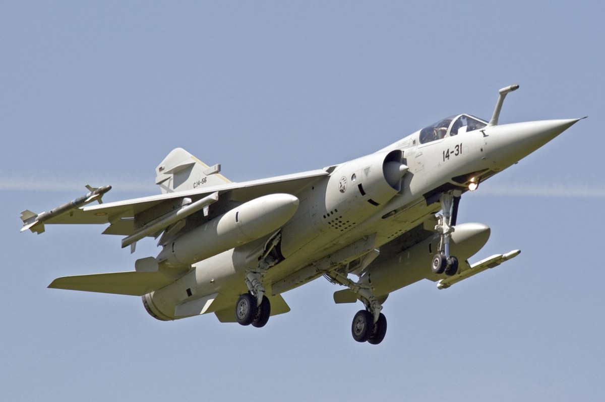 22 spanyol Mirage F1M-et vásárolt a Draken International