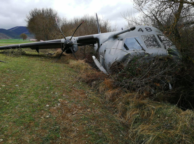 Videón a spanyol C-295M balesete