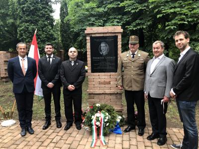 FOTÓK - Felavatták vitéz Debrődy György emléktábláját