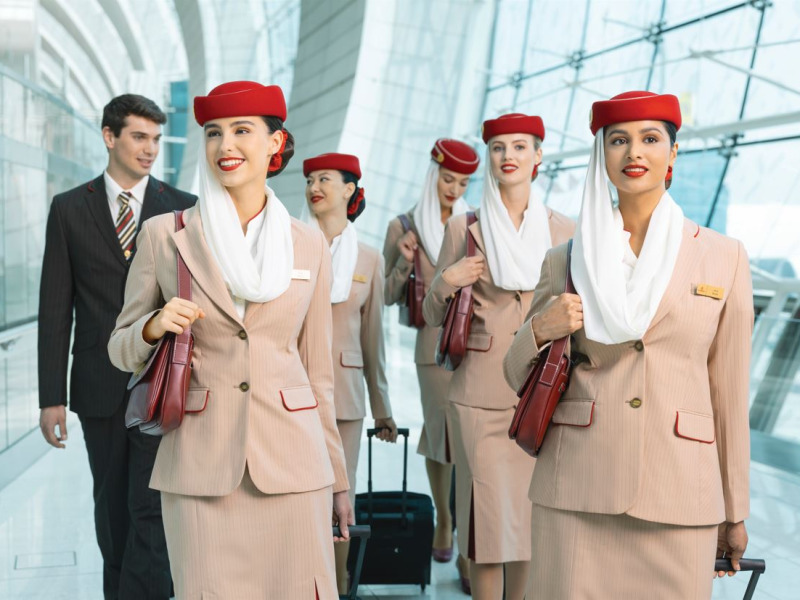 Budapesten toboroz légiutas-kísérőket az Emirates