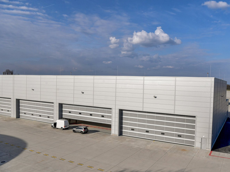 Átadták az MH Kiss József 86. Helikopterdandár új hangárkomplexumát