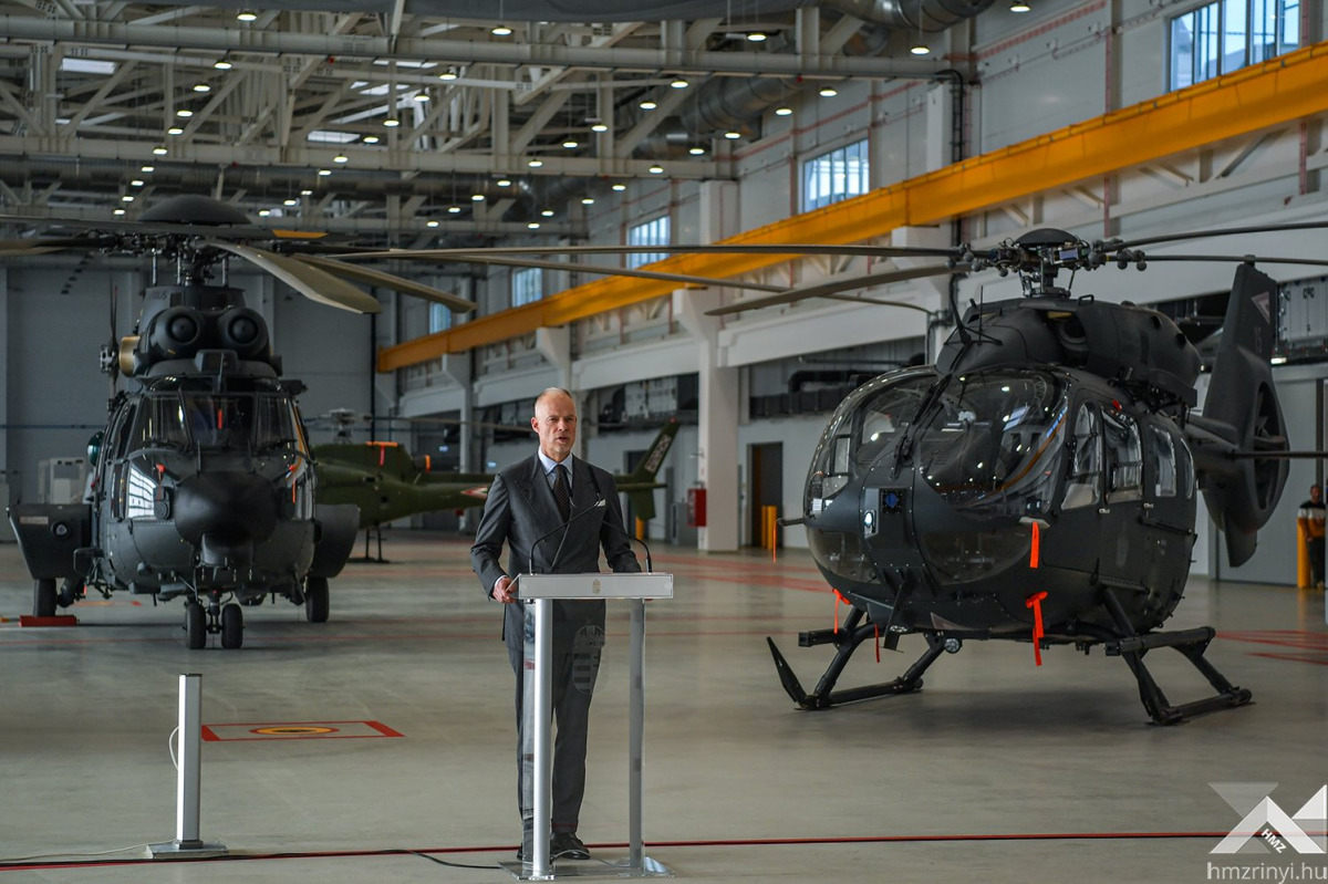 Átadták az MH Kiss József 86. Helikopterdandár új hangárkomplexumát