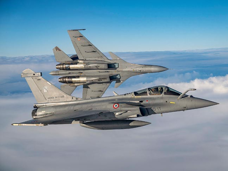 Vendégjárás - Szuhoj-vakáció Franciaországban